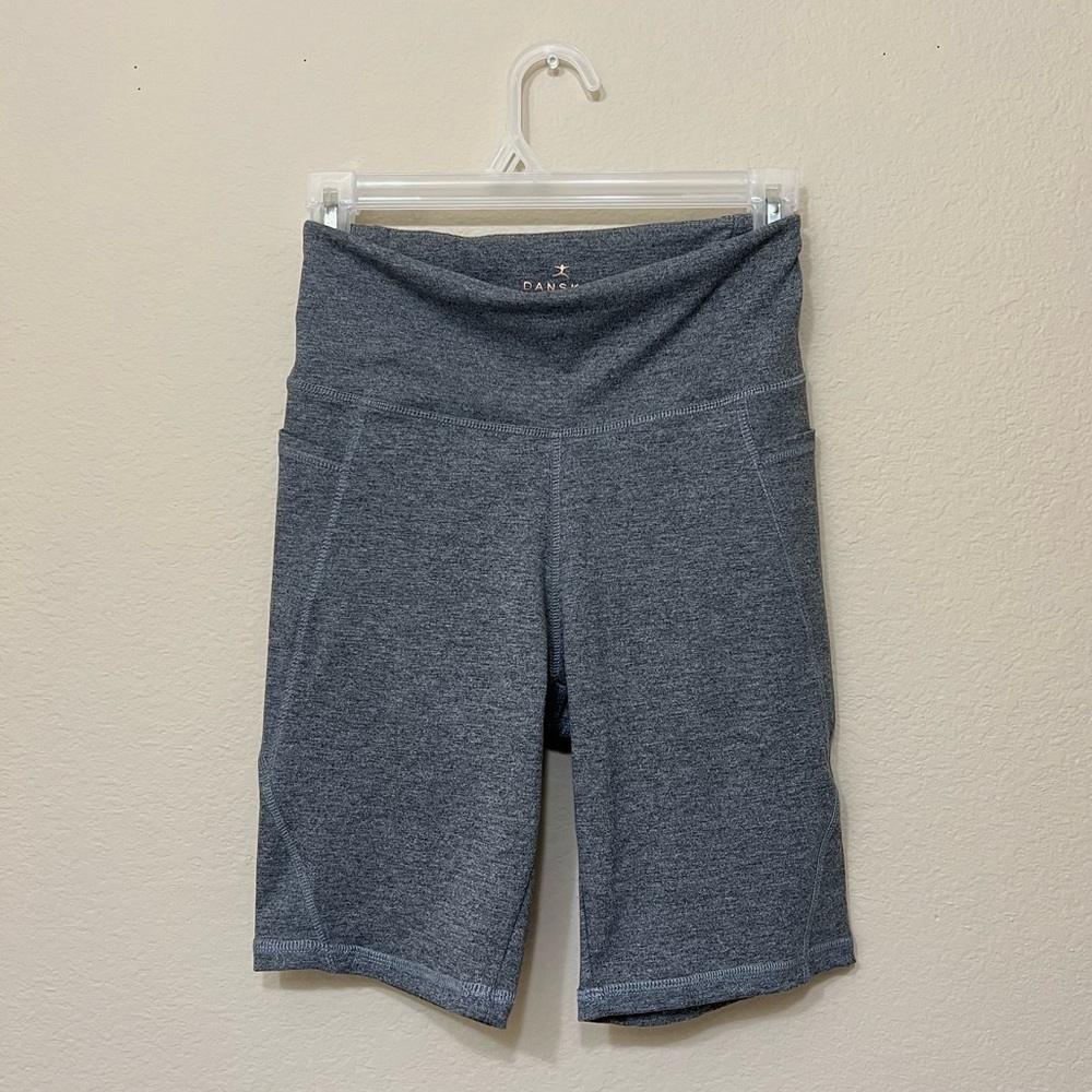Danskin Gray Active High Rise Biker Shorts (Small)